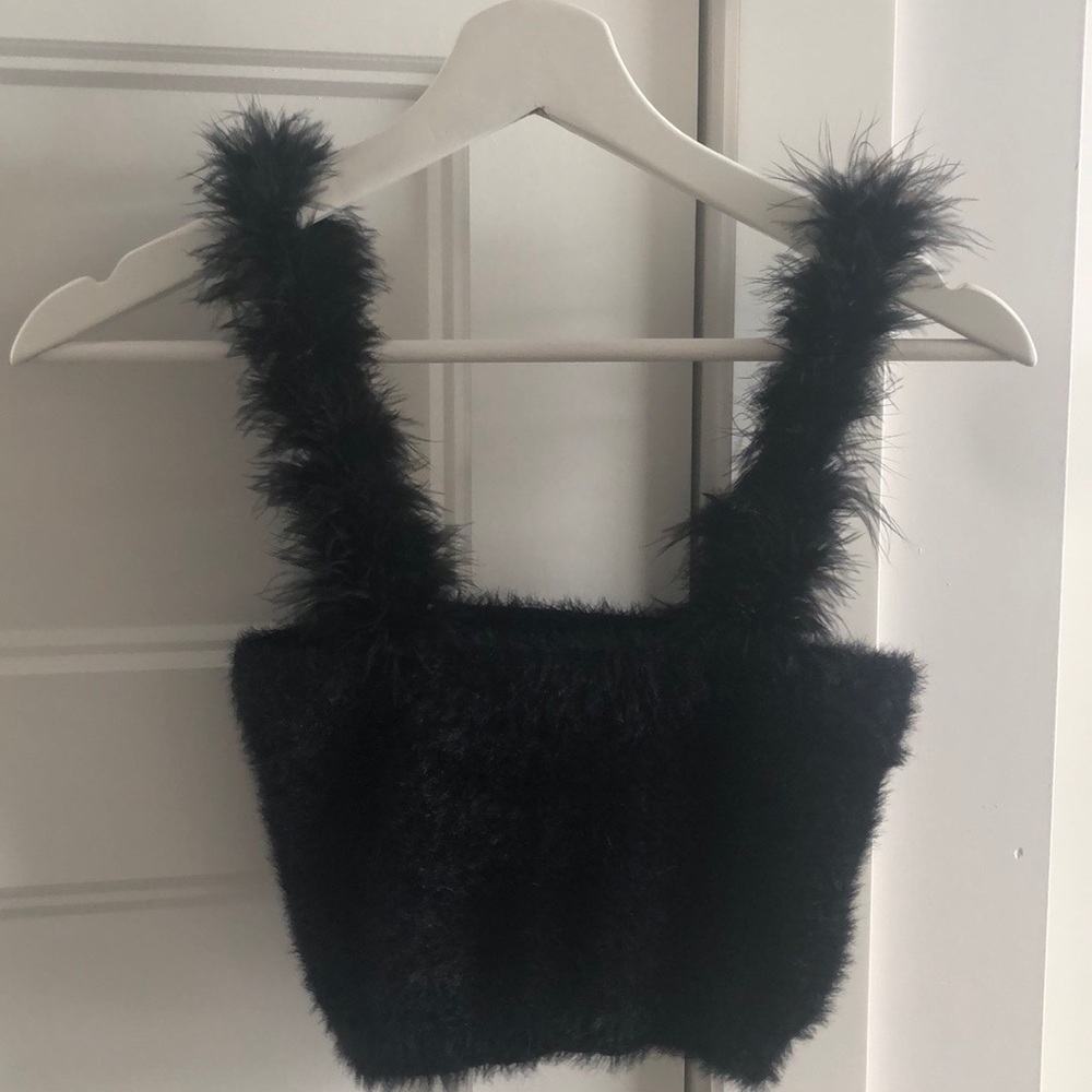 Black fluffy tank top